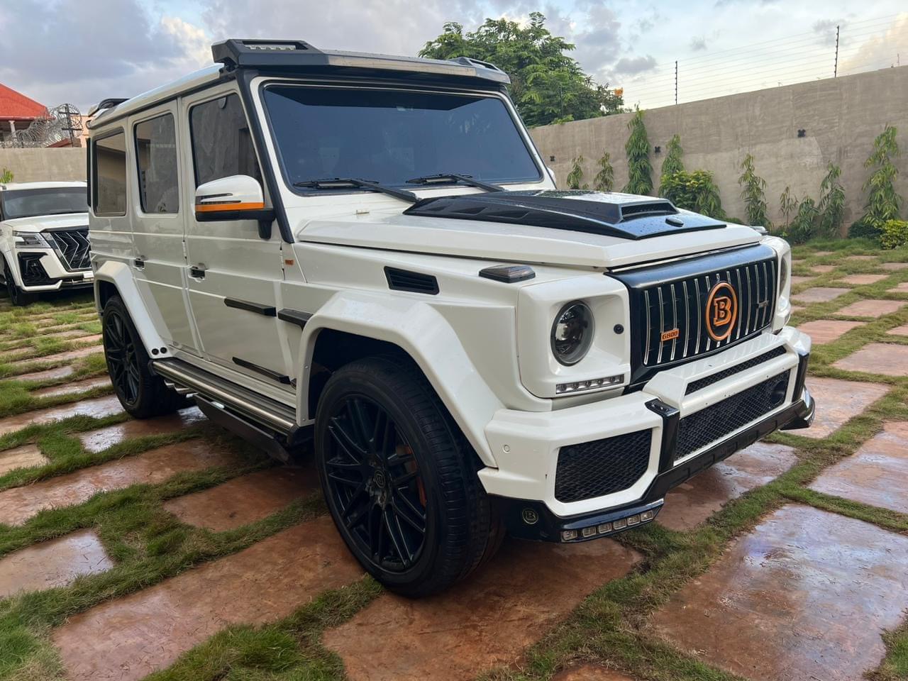 Mercedes G-800